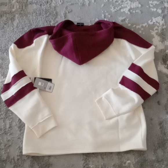 Texas A&M Hoodie - Picture 5 of 6